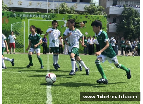1xbet黑色魅力与足球梦想交汇女孩心中的明星之路